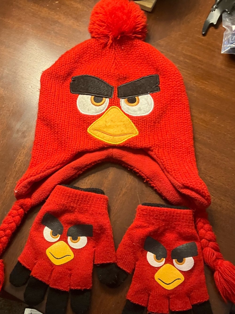 Angry Birds Red Hat And Gloves
